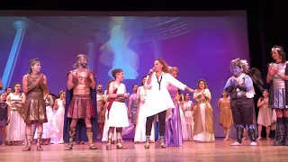 La cantante TATIANA amadrina y canta en  Hércules El Musical.