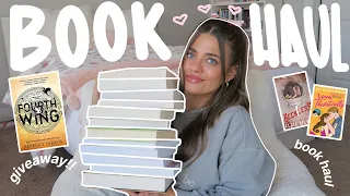 summer book haul!! + *fourth wing giveaway!!* 📖☀️💘🌊