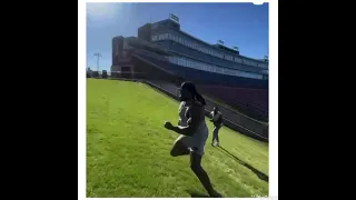 Derrick Henry training - UPHILL ROUTES , crazy . #sheeeeesh #derrickhenry