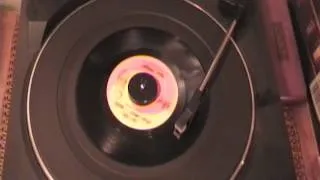 Bing Crosby - Do You Hear What I Hear (original 45 rpm)