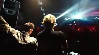 Kaaze & Hardwell playing Who is in the Hous live at Revealed Night (14.12.2019, Bootshaus Cologne)