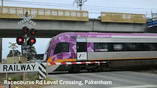 Racecourse Rd Level Crossing, Pakenham - Victorian Regional (V/Line) Crossing
