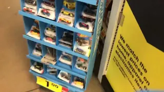 Hot Wheels Peg Hunting | Kroger Exclusive finds!