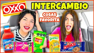 COMPRANDO NUESTRAS COSAS FAVORITAS DEL OXXO CON CONNY🍫💗 | Michell Merlin