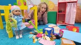 Baby Born Pippa will ihr Zimmer nicht aufräumen - Spielzeugvideo mit Nicole - Baby Born Puppen