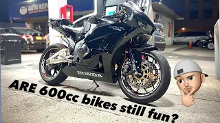 Are 600cc motorcycles enough? 2015 Honda CBR 600rr VS 2021 Kawasaki Zx6r | Smackdowns| Motovlog