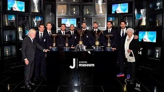 La coppa dello Scudetto allo Juventus Museum – Scudetto trophy arrives at J-Museum