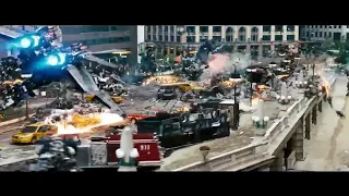 Transformers 3 - Guerra em Chicago Autobots contra Barricade e Shockwave