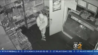 Search For Suspects In Burglary Spree