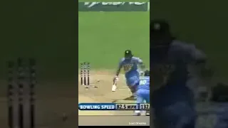 MS Dhoni's mind game converts a no Run to 2 Runs