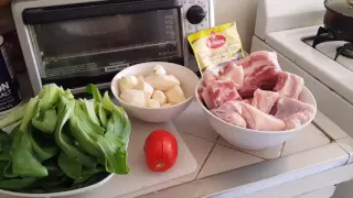 Sinigang na baboy/pork KAPAMPANGAN STYLE!