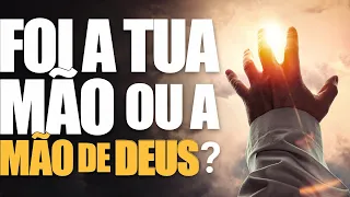 FOI A TUA MÃO OU A DE DEUS? | Lamartine Posella