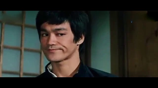 Bruce Lee经典武打老电影《精武门》精彩武侠片段 值得观看