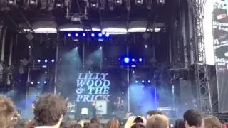 Lilly wood and the prick les solidays 2013