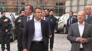 Macron meets Scholz for Potsdam dinner