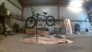 building my new bike (stevie churchill frame)