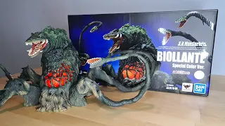 Unboxing the S.H. Monsterarts Biollante (Special color version) Godzilla vs. Biollante