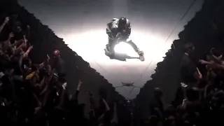 Kanye West - Black Skinhead (Live from The Yeezus Tour)