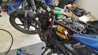 Bajaj Pulsar 135 con delicados problemas