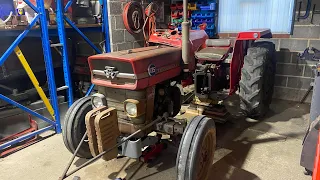 How do you split a Massey Ferguson 135 gear box, restoration and removal.