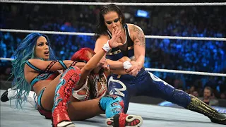 Sasha Banks & Shayna Baszler fight for submission dominance