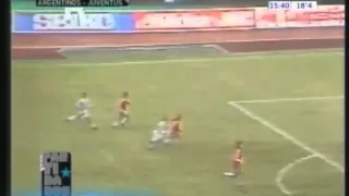 Argentinos 2 Juventus 2 Copa Intercontinental 1985 ( Los goles del partido)