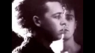 Tears For Fears - The Working Hour (with lyrics)