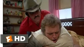 Smokey and the Bandit (2/10) Movie CLIP - For the Money, For the Glory, For the Fun (1977) HD