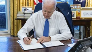 Strafmaßnahmen gegen Russland: Biden kündigt erste Sanktionsrunde an