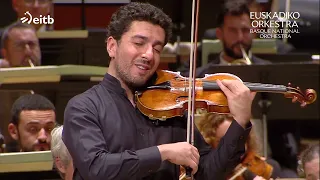Brahms: Violin Concerto - Sergey Khachatryan - Stanislav Kochanovsky - Euskadiko Orkestra
