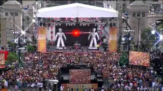 Black Eyed Peas - I Gotta Feeling HD Live in Chicago - Full Dancing.mp4