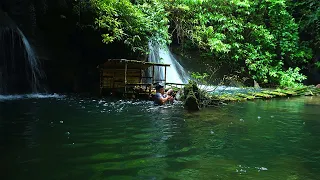 Solo bushcraft: Build Bushcraft shelters on the water. Hunt big fish. Survival in the rainforest-P.2