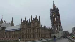 Big Ben bongs again to mark the Christmas period