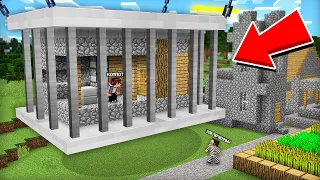 ЧТО ЗАКЛЮЧЁННЫЙ СДЕЛАЛ С МОИМ ДОМОМ В МАЙНКРАФТ | Компот Minecraft