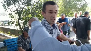 Голова села на бла дав маху . Класика -  визнати вину і ....