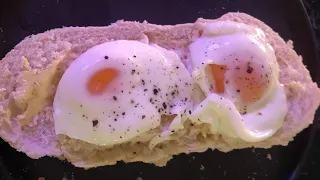 Nanny D's easy poached eggs hack