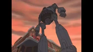 youtube poop   The Iron Giant Strikes Back! [REUPLOAD]