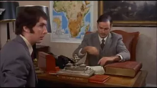 Monty Python - Wyprawa na Kilimandżaro