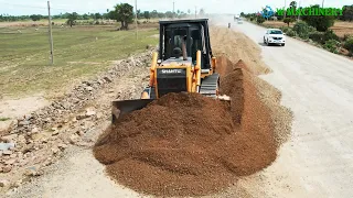 Nice Activities Bulldozer & Grader Spreading Gravel Building Foundation Roads Techniques Operator