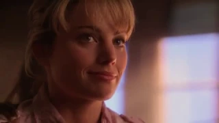 Smallville 5x06 - Clark helps Lois move out of the Kent farm