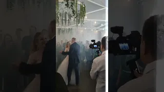 Танец молодых на свадьбе