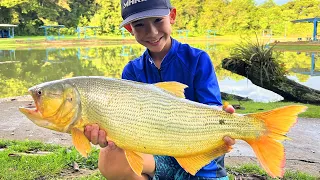 PESQUEI UMA BARRA DE OURO!