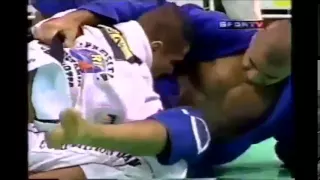 Royler Gracie vs  Leozinho Leo Vieira 1999 World BJJ Championship