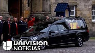 En un minuto: Despiden a la reina Isabel II en Edimburgo y Carlos III participa de la ceremonia