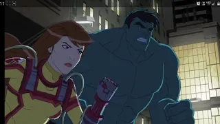Hulk vs hulked out avengers