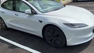 Checking out the Tesla Model 3 & Model Y at Tesla Experience Centre Cyberjaya