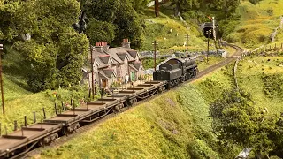 Crossing Paths - The Yorkshire Dales Model Railway