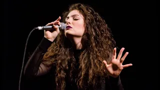How Lorde Makes you Feel Nostalgic // An Analysis of RIBS