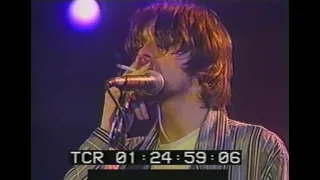 Kurt Cobain attempting to sing Love Buzz while smoking a cigarette