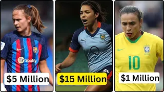 THESE are The RICHEST Family of Female FOOTBALLERS in the world